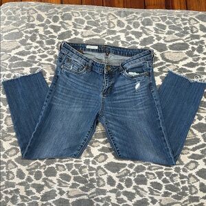 Kut From The Kloth Catherine Boyfriend Jeans Sz 8 Ankle length raw hem